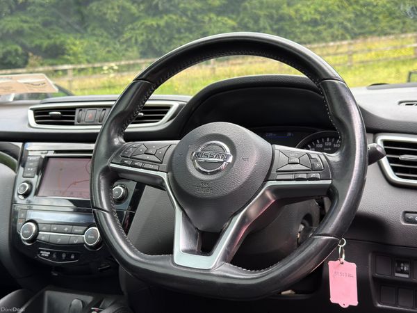 2019 Nissan Qashqai 1.5 DSL SV Glass Roof ⭐️ 390874542