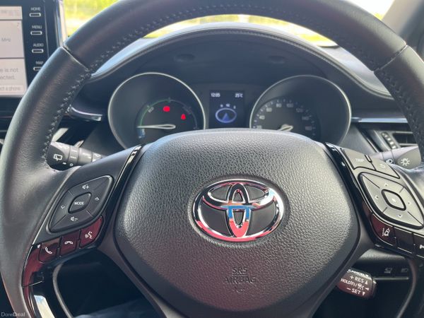 Toyota C-HR 2021,1.8 HYBRID AUTO LOW KMS HIGH SPEC 390889904
