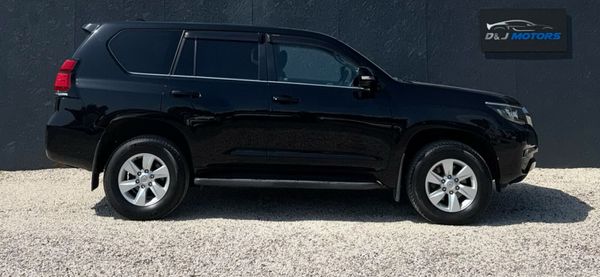 Toyota Landcruiser Prado 2.8 Automatic Passenger 390800888