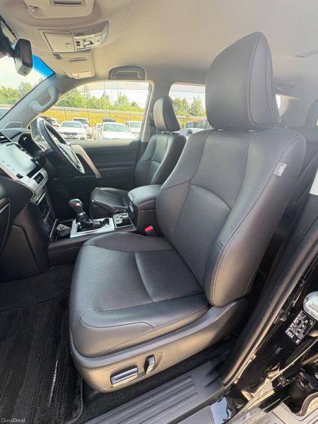 Toyota Landcruiser Prado 2.8 Automatic Passenger 390800928