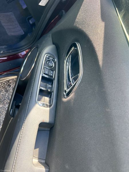 Honda Vezel 2015 1.5 Hybrid Auto 390818624