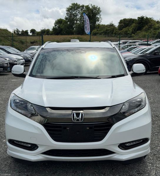 Honda Vezel 2017 – 1.5 Petrol Hybrid Automatic 390819980
