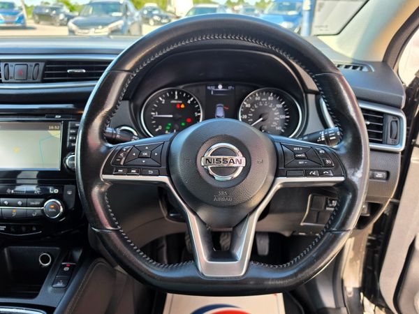 Nissan Qashqai 2018 390824338