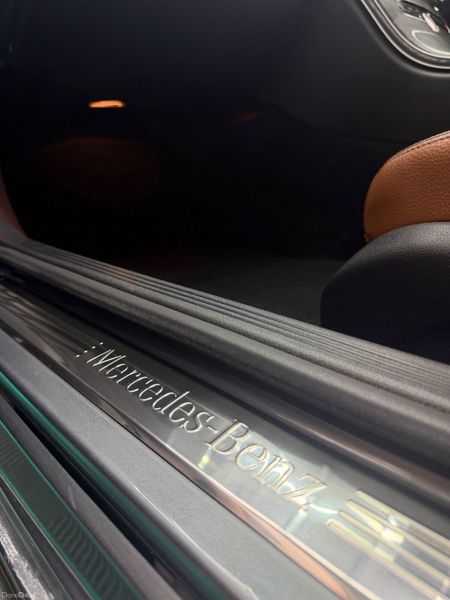 2018 Mercedes-Benz C-Class AMG sport - 52,000km! 390825230