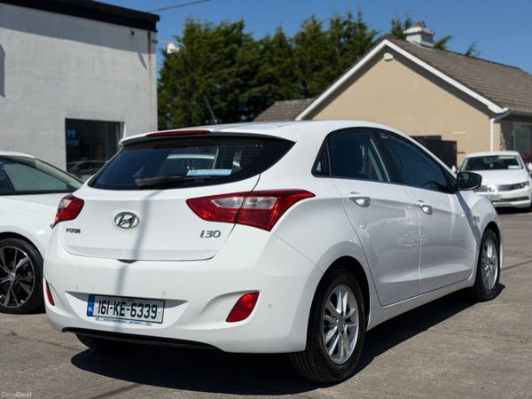 Hyundai i30 SE BLUE DRIVE 390839454