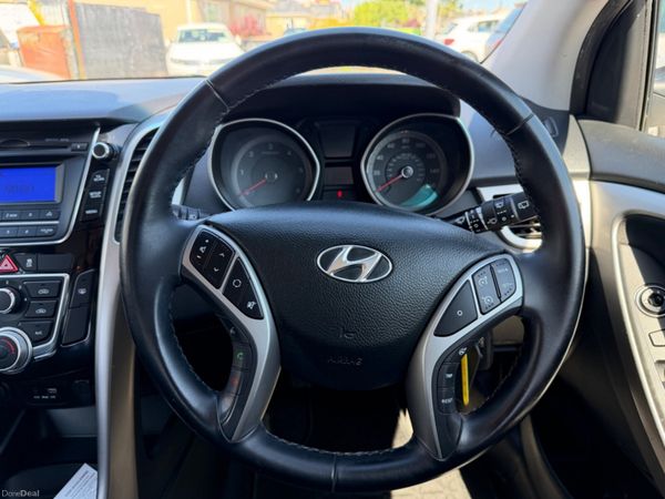 Hyundai i30 SE BLUE DRIVE 390839462