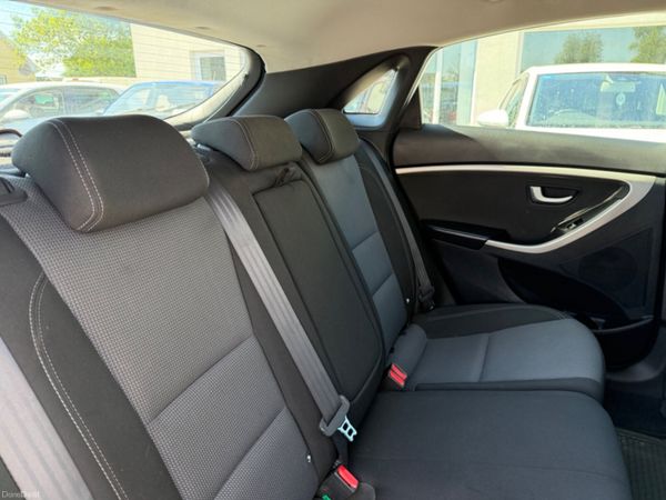 Hyundai i30 SE BLUE DRIVE 390839466