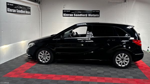 SALE - SALE - SALE - €500 OF ADVERTISED PRICE 390974254