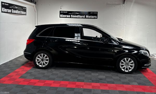 SALE - SALE - SALE - €500 OF ADVERTISED PRICE 390974256
