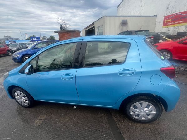 2015 Toyota Vitz Terra, 5 of 15