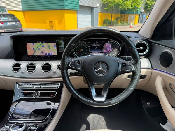 Mercedes-Benz E220D Avantgarde Sport Low Kms 390982784