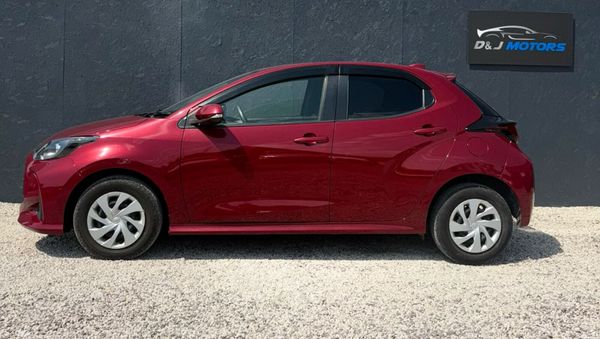 Toyota Yaris 1.0 VVti Automatic Low KM 2021 391052672