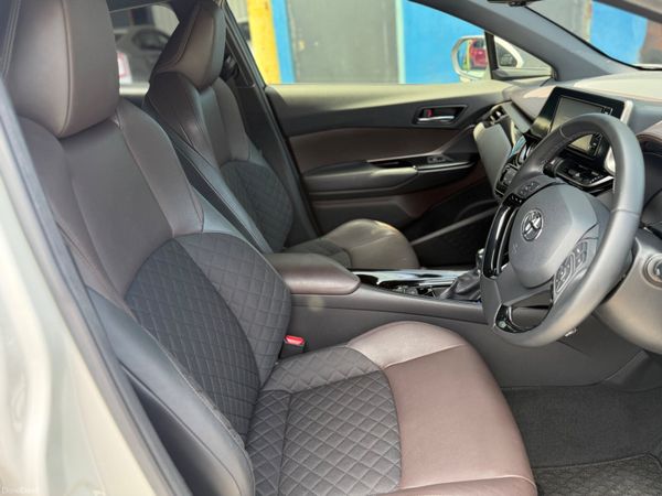 2018 Toyota CHR Hybrid Automatic 391059862