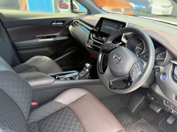 2018 Toyota CHR Hybrid Automatic 391059864
