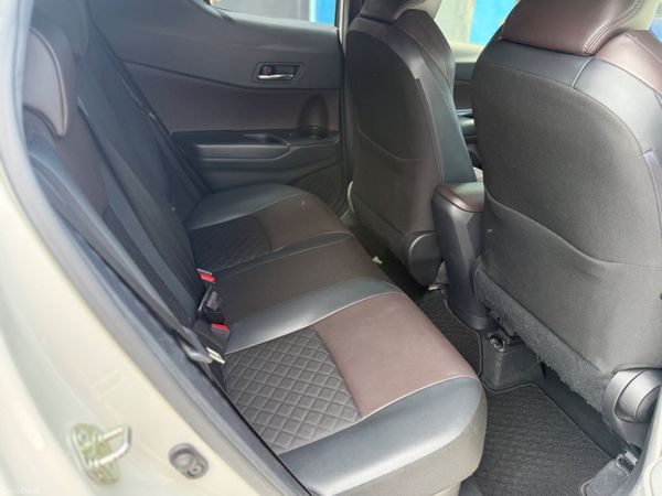 2018 Toyota CHR Hybrid Automatic 391059870
