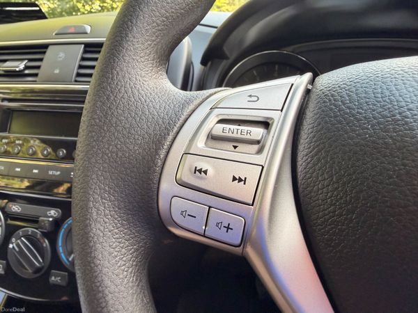 Nissan Pulsar 2015 Low KM 391070280