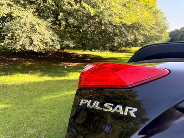 Nissan Pulsar 2015 Low KM 391070540