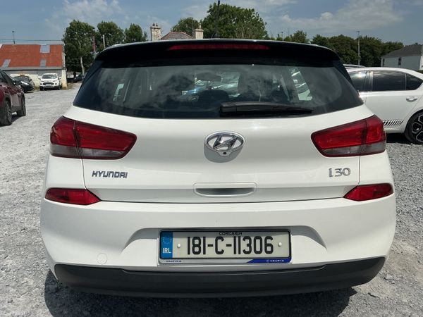 2018 HYUNDAI i30 1.4 PETROL LOW KMS SPOTLESS 391089610