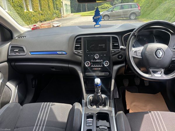 Renault Megane 2017 391021140