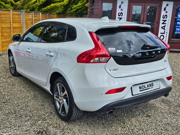 VOLVO V40 D4 2.0 DIESEL D4 AUTO NEW NCT 391140054