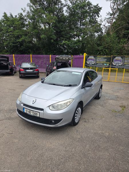 Clean Original Renault Fluence NCT Tax 391153342