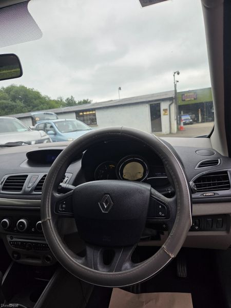 Clean Original Renault Fluence NCT Tax 391153348