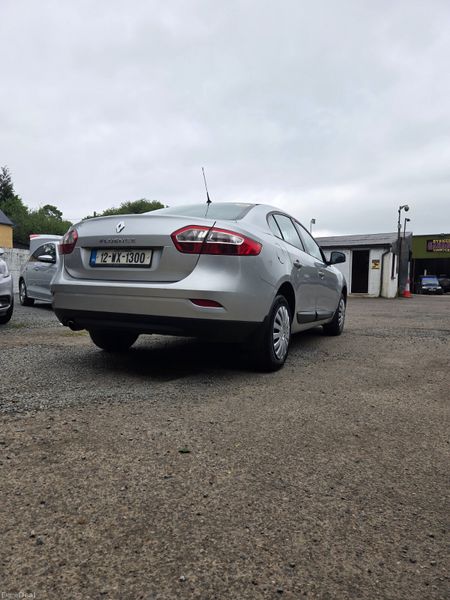 Clean Original Renault Fluence NCT Tax 391153326