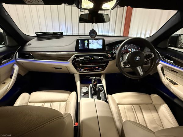 2017 BMW 520D M-Sport X-Drive 391169938