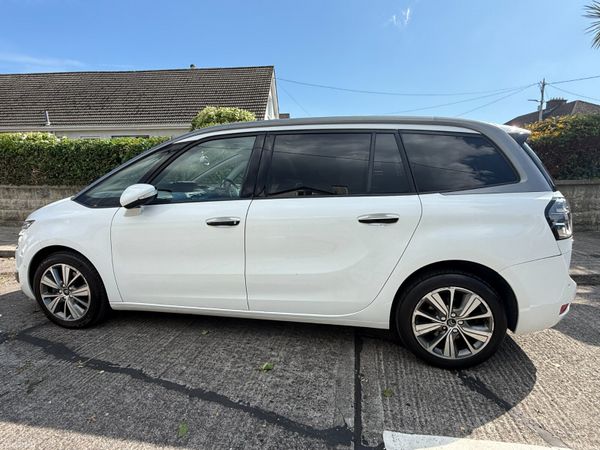 ✅ 7 Seat. Automatic.  Glass-roof.   2-yr Warranty 391190000