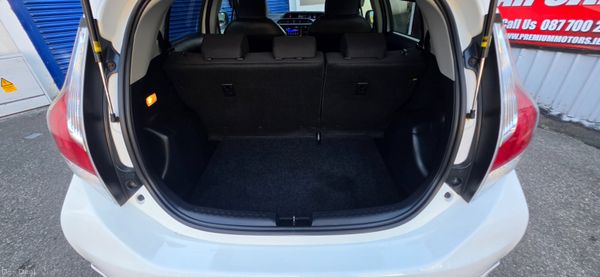 Toyota Aqua leather heated  seats 391102898