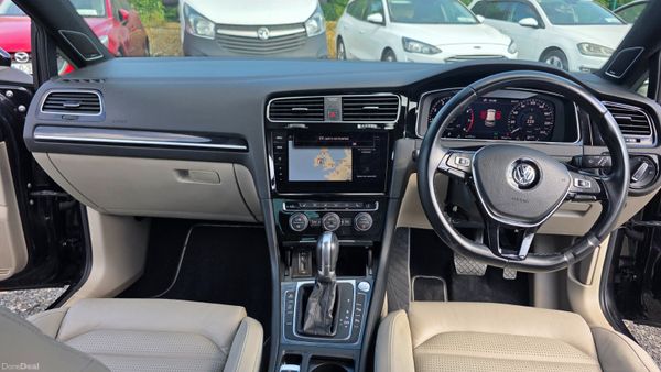 Volkswagen Golf 1.4 TSI Highline| Leather interior 391127242