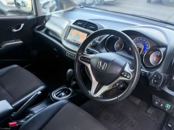 2013 Honda Fit Hybrid Automatic 391130364