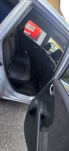 Honda Fit Automatic Hybrid 391254794