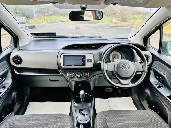 Toyota Vitz 2015 1.0L AUTOMATIC 391260226