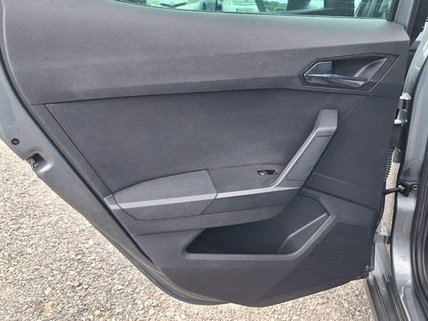 SEAT Arona 1.0L PETROL Manual 391207956