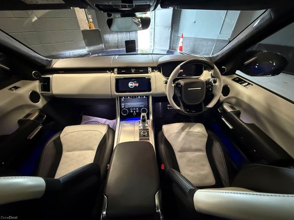 202  Range Rover SVR 5.0 V8 2 Seat 391345250