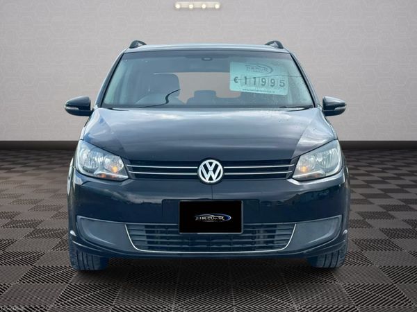 Volkswagen Touran *Automatic* 391345462