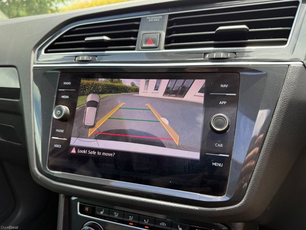 2019 Volkswagen Tiguan R-Line Panoramic Sunroof 391391848