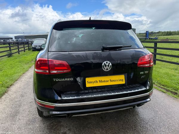 Deposit taken****2018 Volkswagen Touareg R-Line 391393290