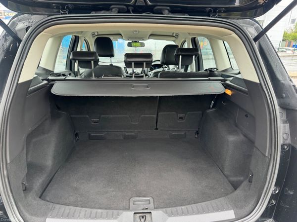 Ford Kuga 2015 titanium model 391318188
