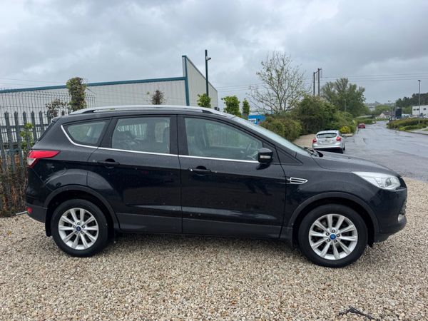 Ford Kuga 2015 titanium model 391318194
