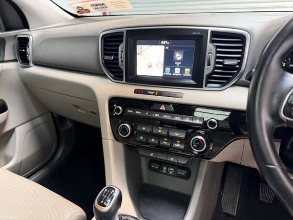 172 KIA SPORTAGE     TOP SPECIAL PLATINUM MODEL ! 391475562