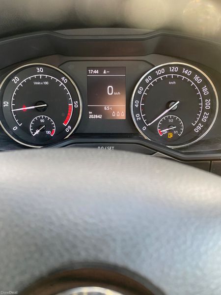 Skoda Superb 2017 style 391485316