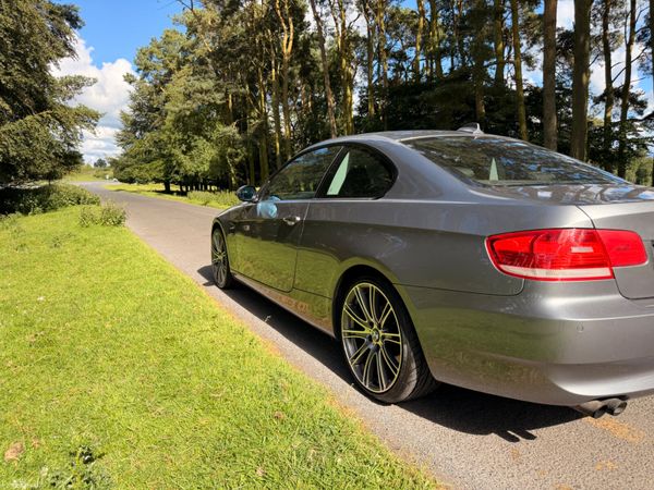 BMW 325 Coupe 2007 391485742