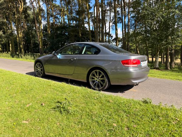 BMW 325 Coupe 2007 391485708