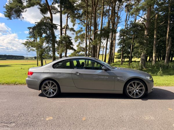 BMW 325 Coupe 2007 391485714
