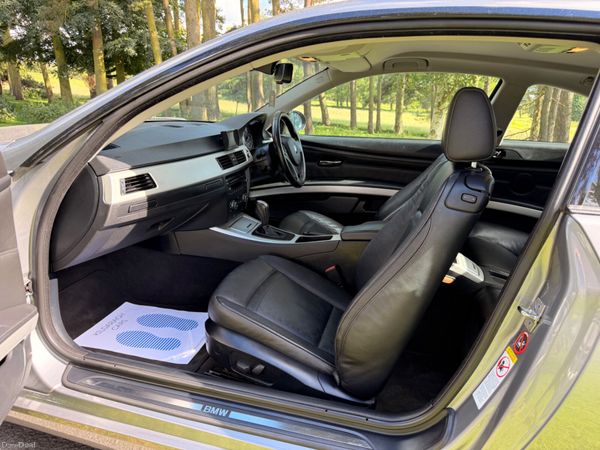 BMW 325 Coupe 2007 391485728