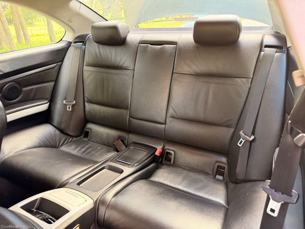 BMW 325 Coupe 2007 391485730