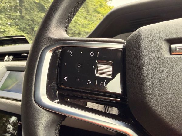 Land Rover Range Rover Evoque 2022 391486546