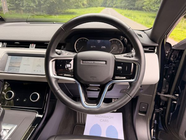 Land Rover Range Rover Evoque 2022 391486552